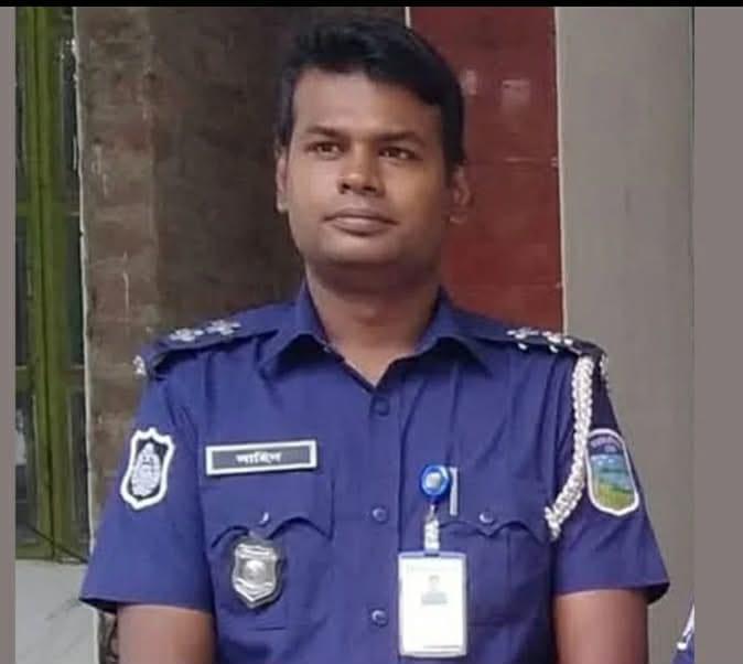 ত্রিশালে এসআইসহ তিনজনের বিরুদ্ধে মামলা, বাদীর নিরাপত্তা নিয়ে শঙ্কা!