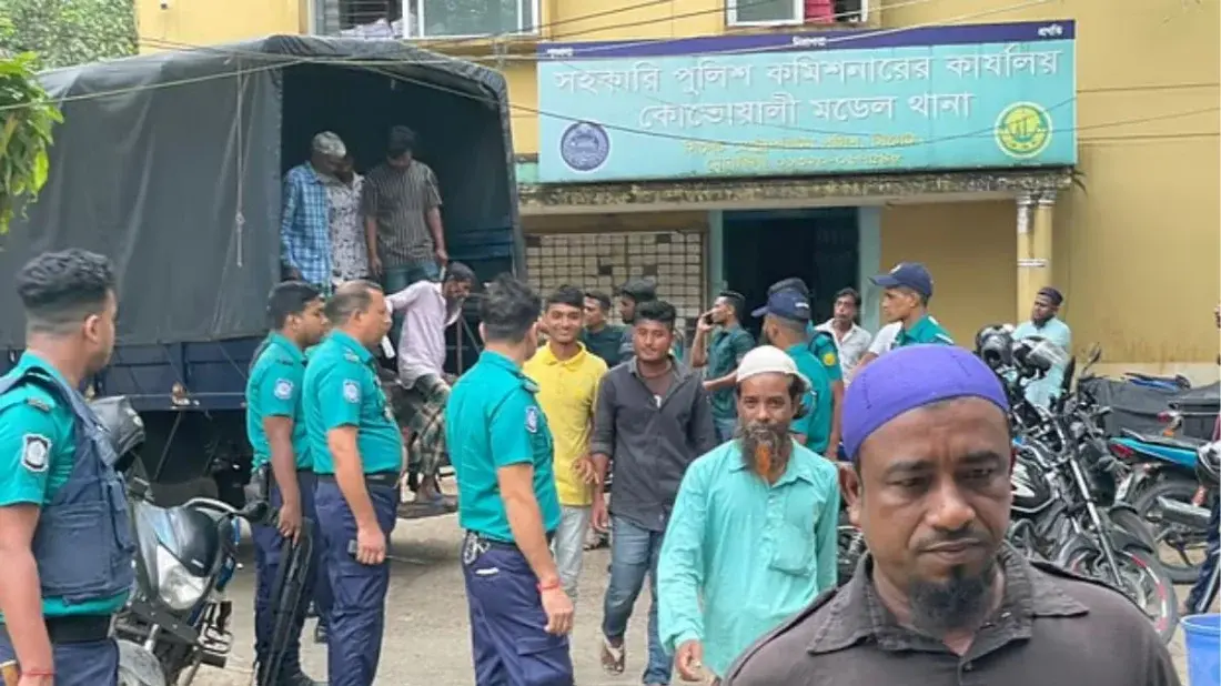 সিলেটে বাসদ কার্যালয়ে অভিযান, ২২ নেতাকর্মী আটক