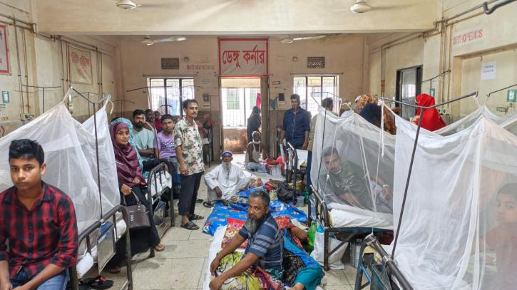 একদিনে ডেঙ্গুর থাবায় প্রাণ গেল ৩ জনের