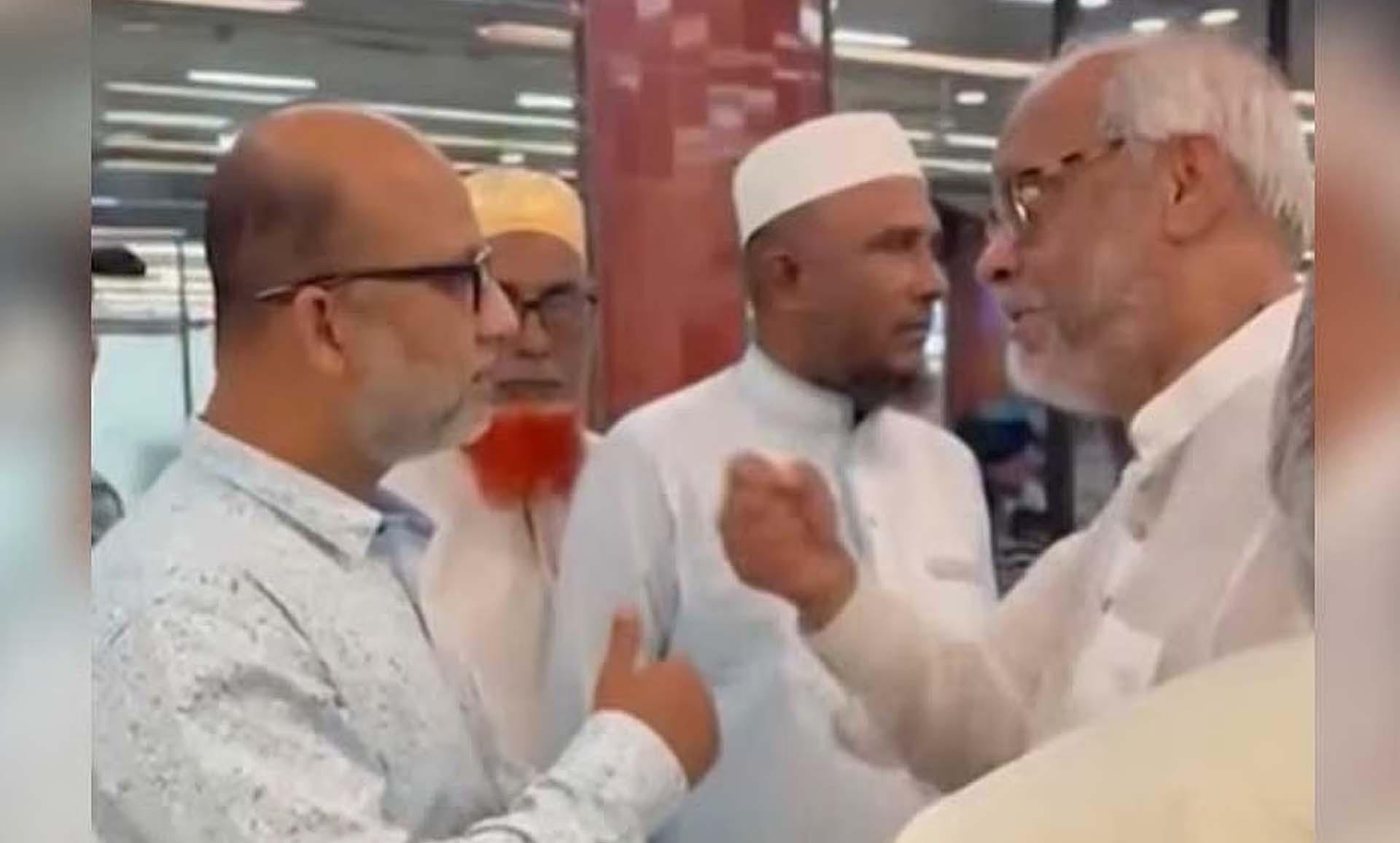 সংযুক্ত ছবি