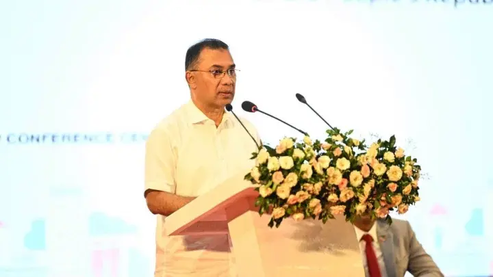 ভঙ্গুর রাষ্ট্র পুনর্গঠনই এখন সরকারের প্রধান কাজ: প্রধানমন্ত্রী