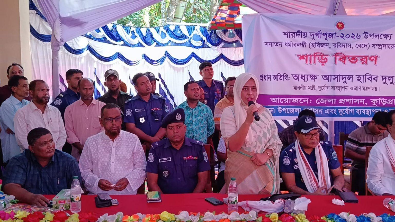 দেড় মিনিটে মন্ত্রীকে ২৫ বার ‘স্যার’, আলোচনায় রাজারহাটের ইউএন...