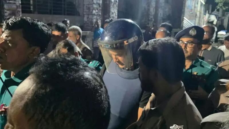 রাষ্ট্রদ্রোহ মামলায় দ্বিতীয় দফায় রিমান্ডে সাবেক ওসি রাকিবুল