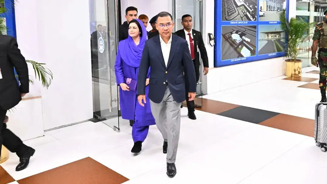 যুক্তরাষ্ট্রের পথে প্রধানমন্ত্রী তারেক রহমান