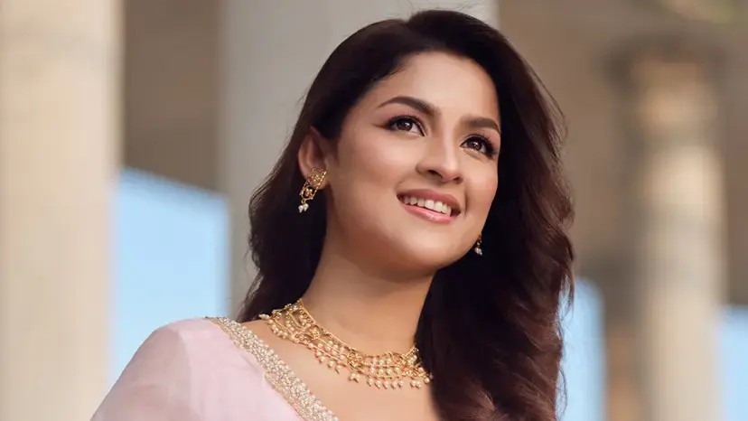 কাদা ছোড়াছুড়ি করতে চাই না, সত্য সামনে আসবেই: সাদিয়া আয়মান