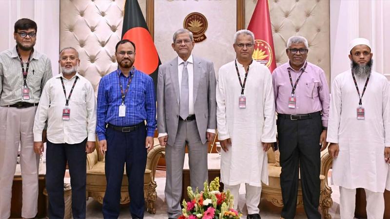 এআই ব্যবহারে পরিমিত হওয়ার আহ্বান রাষ্ট্রপতির