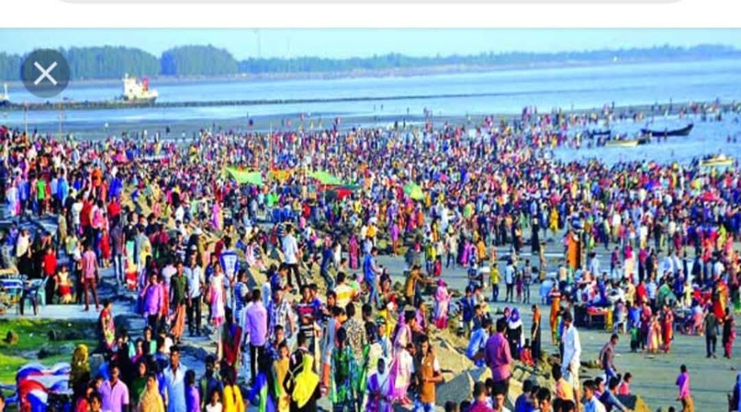 জাকজমকপূর্ণ মেলা বনাম অপরিচ্ছন্ন সৈকত: পর্যটকের মৃত্যু, বিশ্ব তালিকায় নেই কক্সবাজার