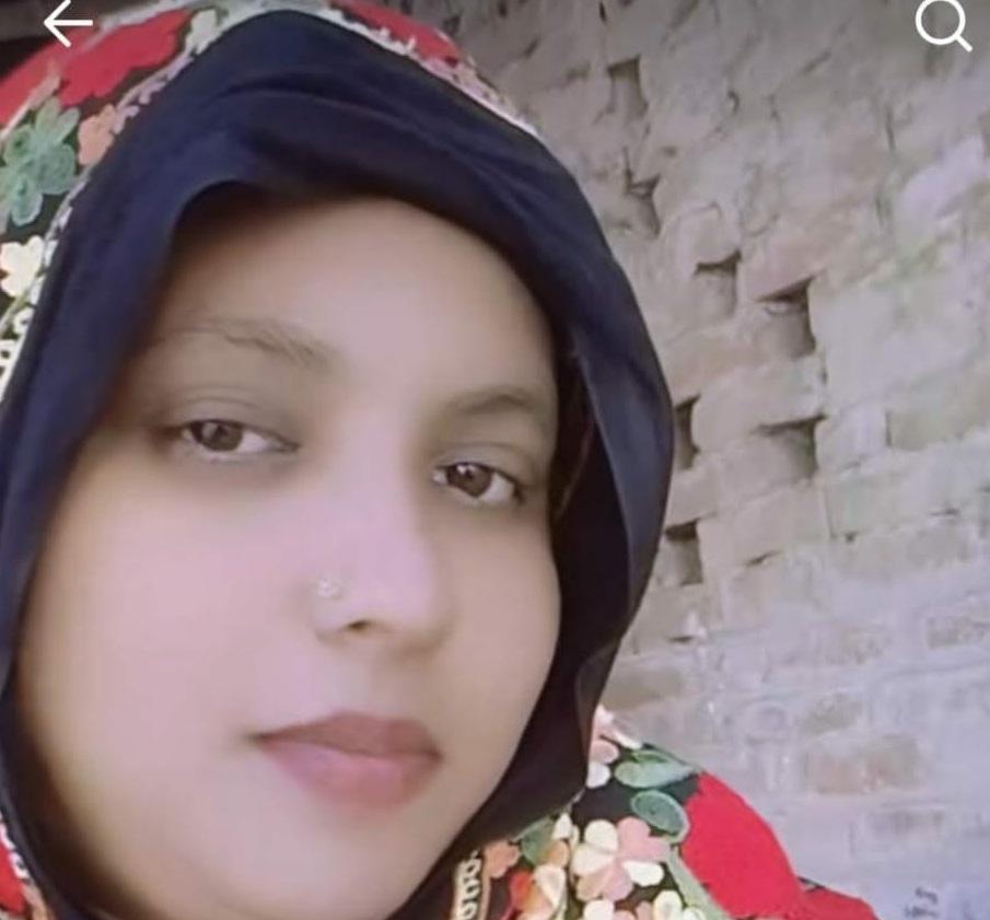 নওগাঁয় প্রতিবন্ধীভাতার কার্ড দেওয়ার অভিযোগে আটক নারী মুসলেকা দিয়ে ছাড়