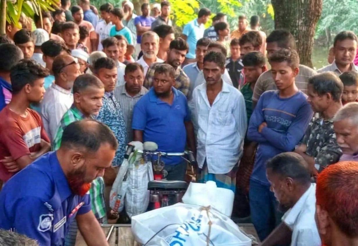 পার্বতীপুরে প্রাথমিকের প্রধান শিক্ষককে পিটিয়ে হত্যা,  গ্রেপ্তার-১