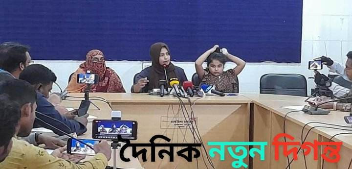হাসপাতালে ভাংচুর ও চিকিৎসকে মারধর করলো কে? ভুক্তভোগীর প্রশ্ন