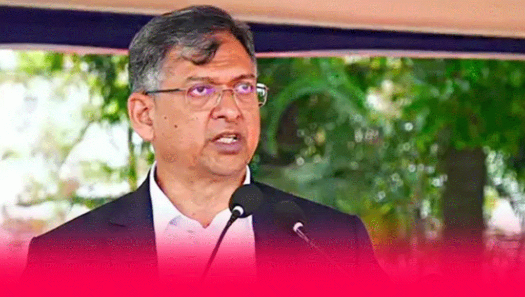 সংবিধানের অষ্টাদশ সংশোধনী হবে ঐতিহাসিক : স্বরাষ্ট্রমন্ত্রী